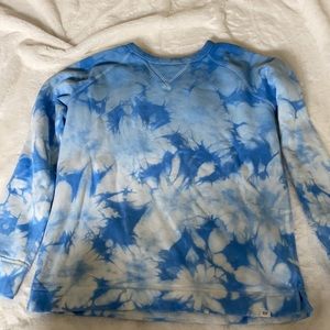 Gap kids blue tie dye crew neck